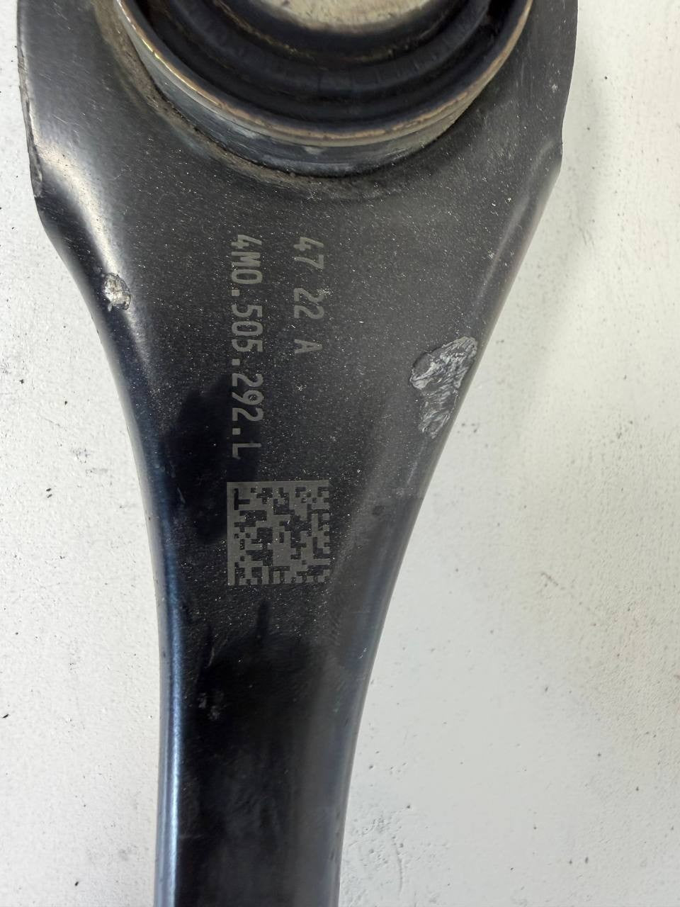 2021 - 2023 Audi A6 Rear Right Control Arm 4M0505292L OEM Used