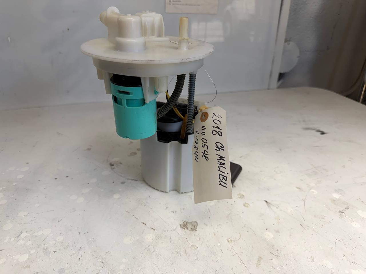 2018 Chevrolet Malibu Fuel Pump A2C19742300 OEM