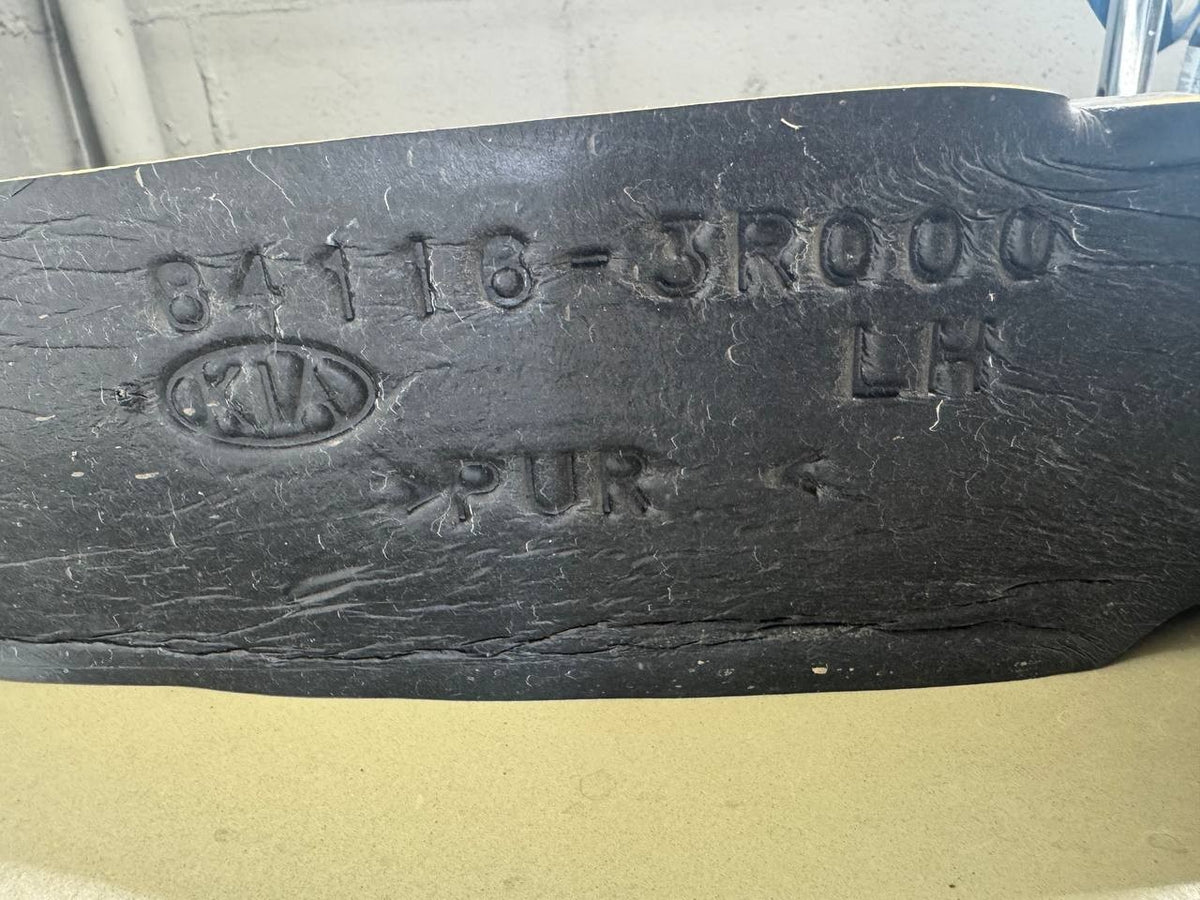 2015 Kia Cadenza Left Front Fender LH 84116-3R000 OEM Used
