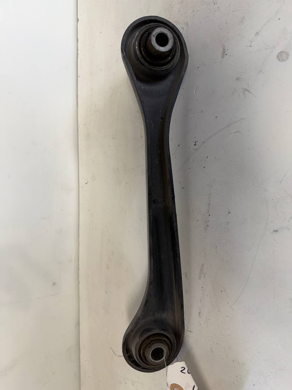 2020 Volkswagen Passat Rear Left Control Arm 7N0501529 OEM Used