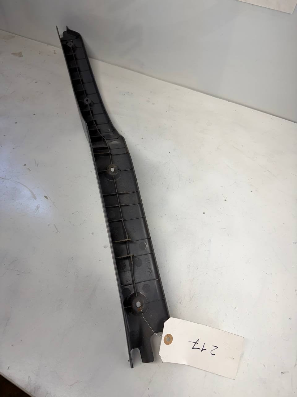 Isuzu NPR NQR Left Driver Side Door Sill Trim Step Cover Plastic LH