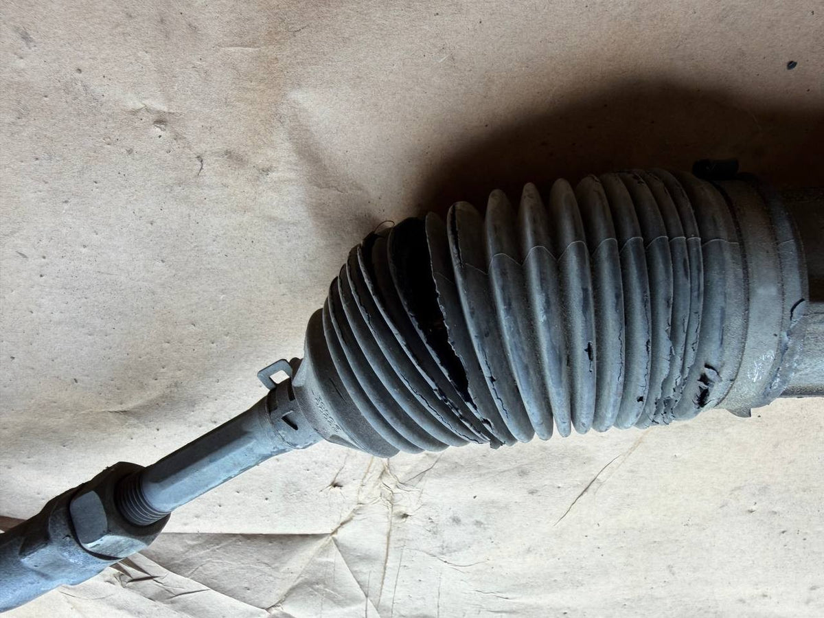 2015 Kia Cadenza Steering Rack 56500-3V100 OEM Used