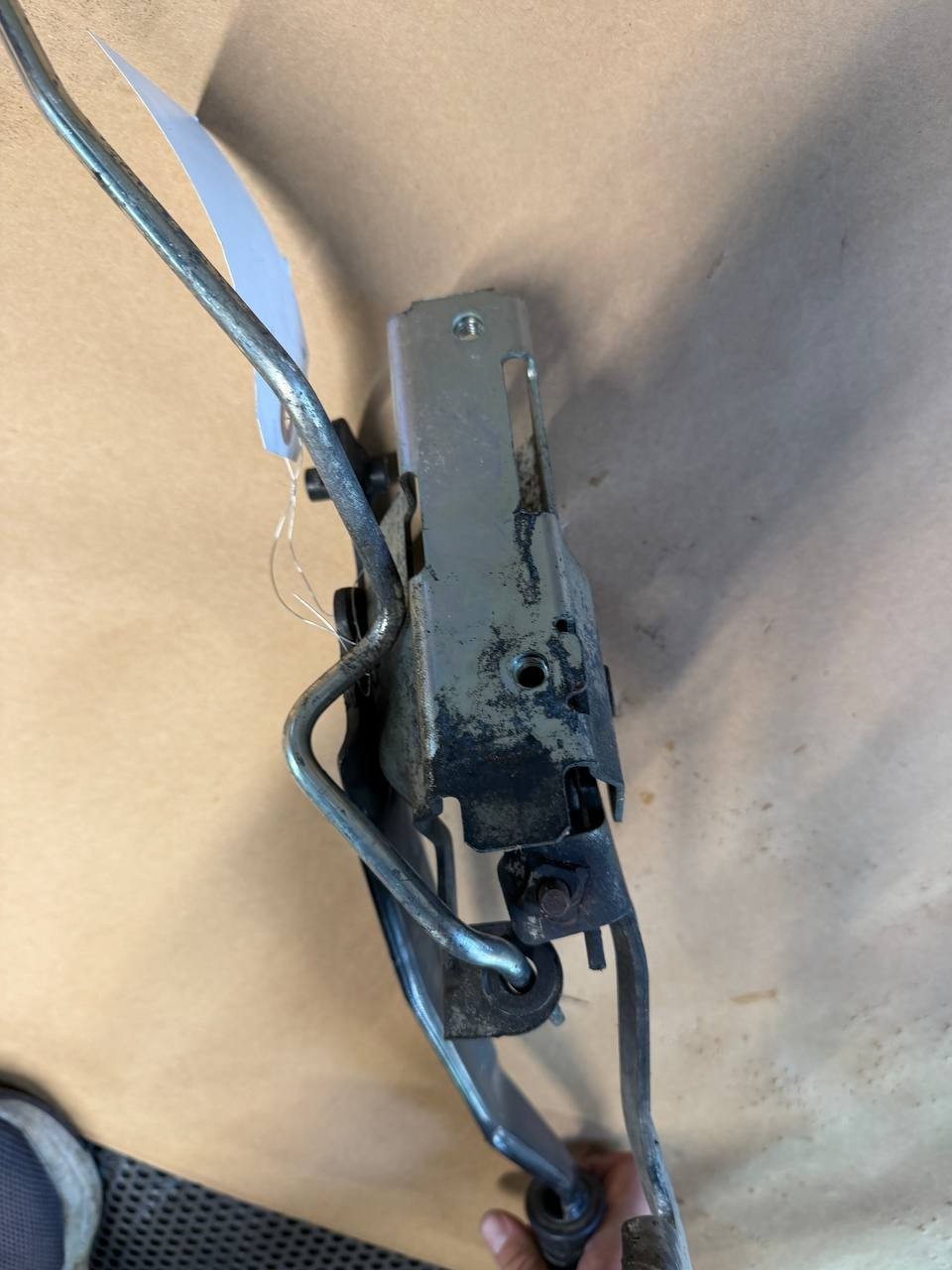 Isuzu NPR 2022 Cab Door Lock Handle Latch Mechanism OEM Used