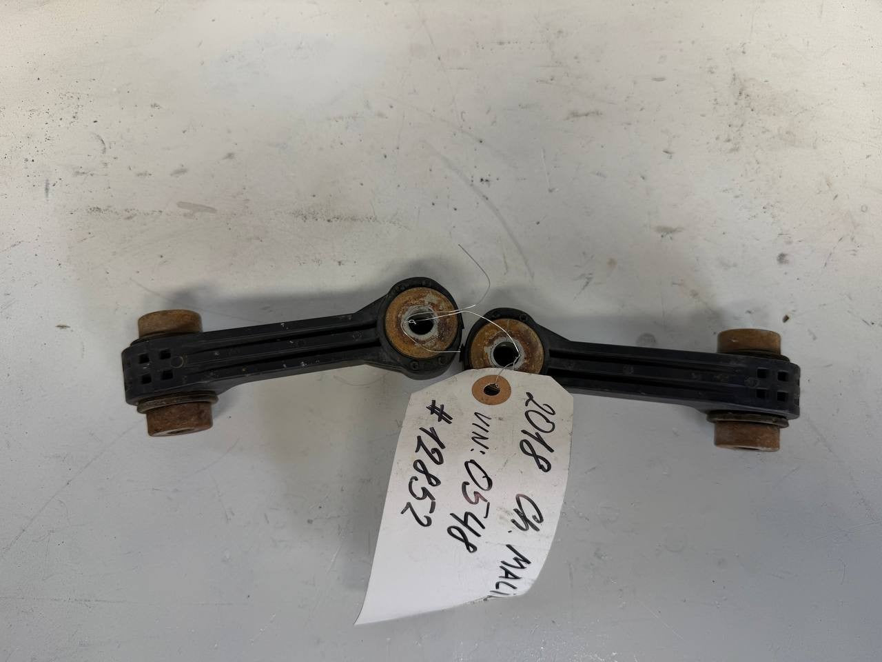 2018 Chevrolet Malibu Control Arm Set of 2 OEM Used
