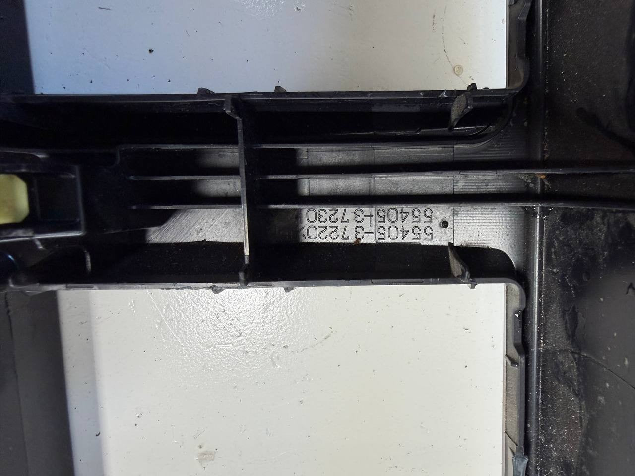 Hino 195 Center Console Dashboard Trim Assembly OEM Used