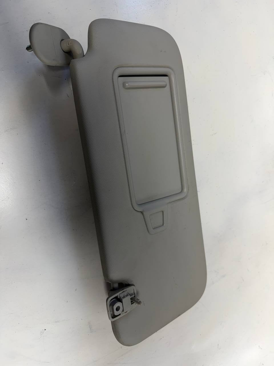 2019 Kia Forte Passenger Right Sun Visor RH OEM Used