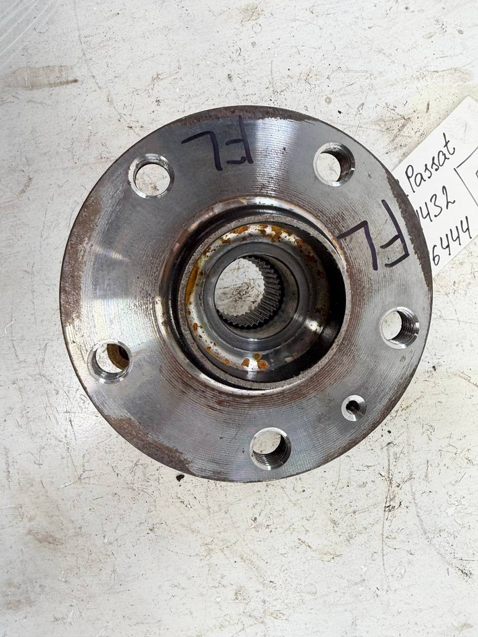 2016 Volkswagen Passat Front Left Wheel Hub Bearing Assembly OEM Used