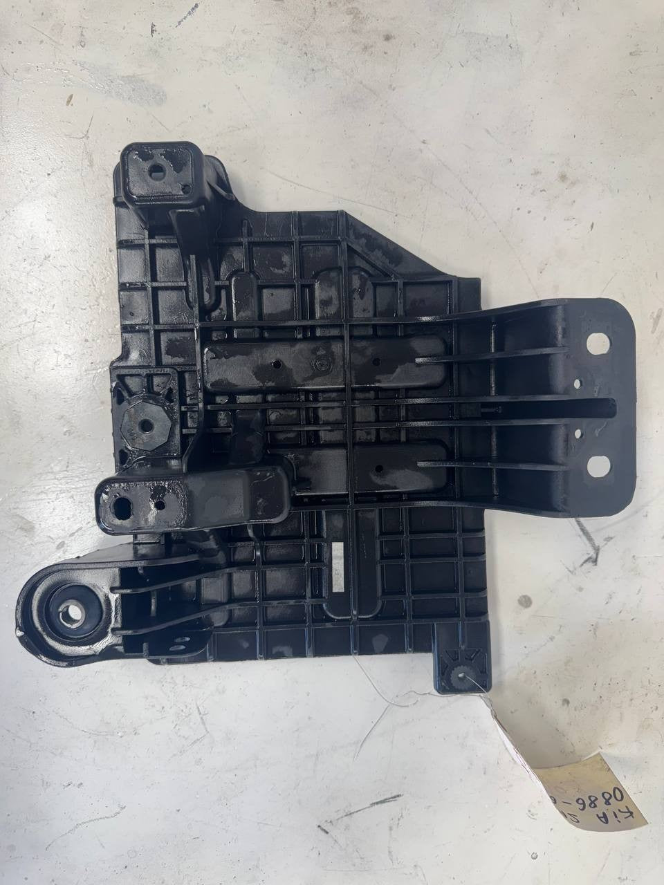 Kia Sportage Battery Tray Battery Box Base OEM Used