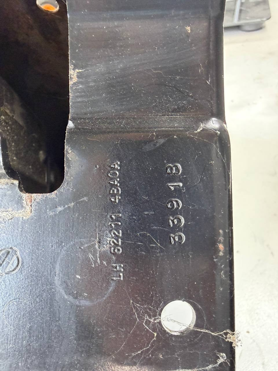 2019 Nissan Rogue Front Bumper Support Bracket LH 622114BA0A OEM Used