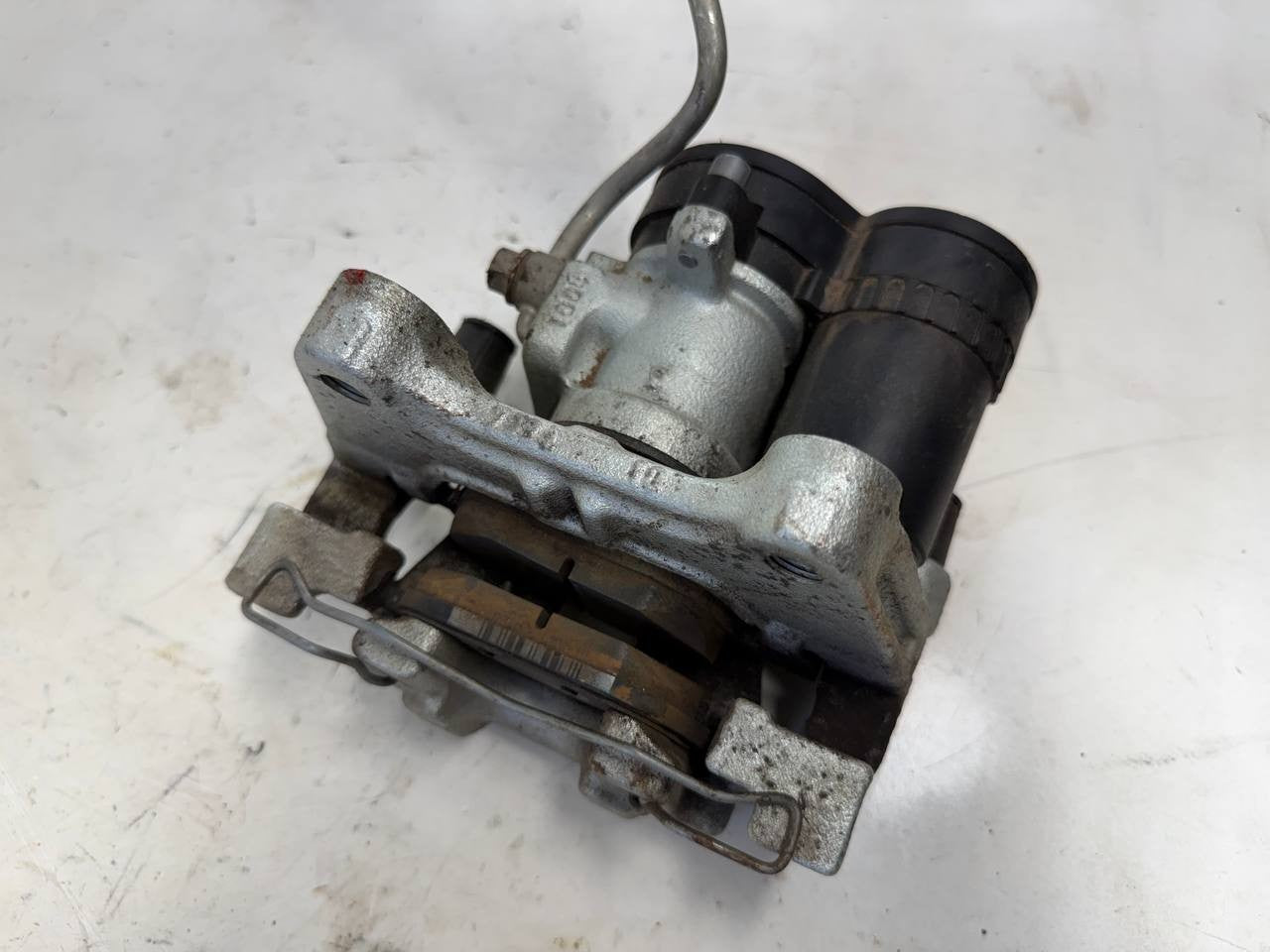 2023 Mazda CX-30 AWD Rear Left Brake Caliper w/ Parking Brake Actuator LH Used