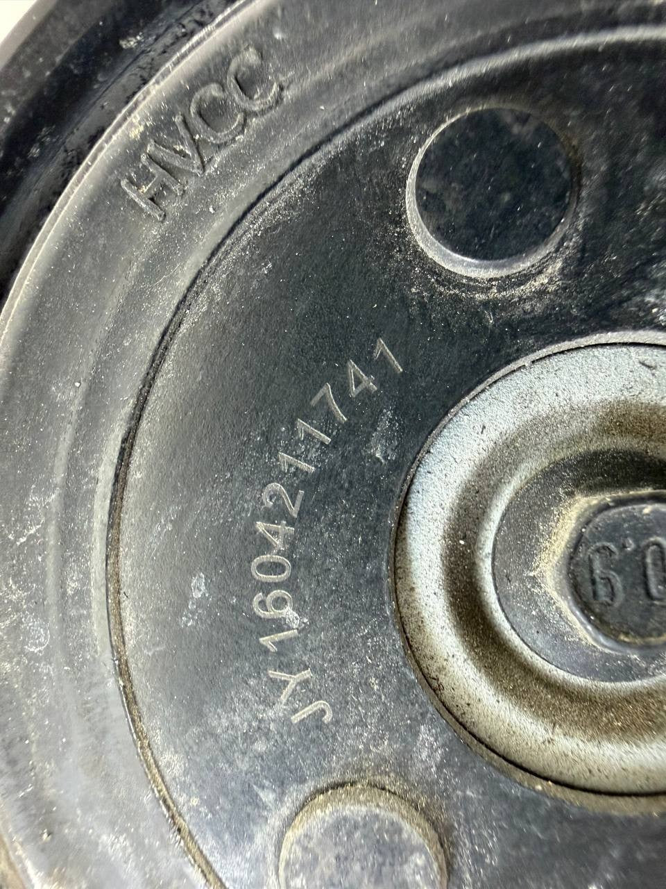 2016 Kia Sedona A/C Air Conditioning Compressor F500YPCBA08 OEM Used