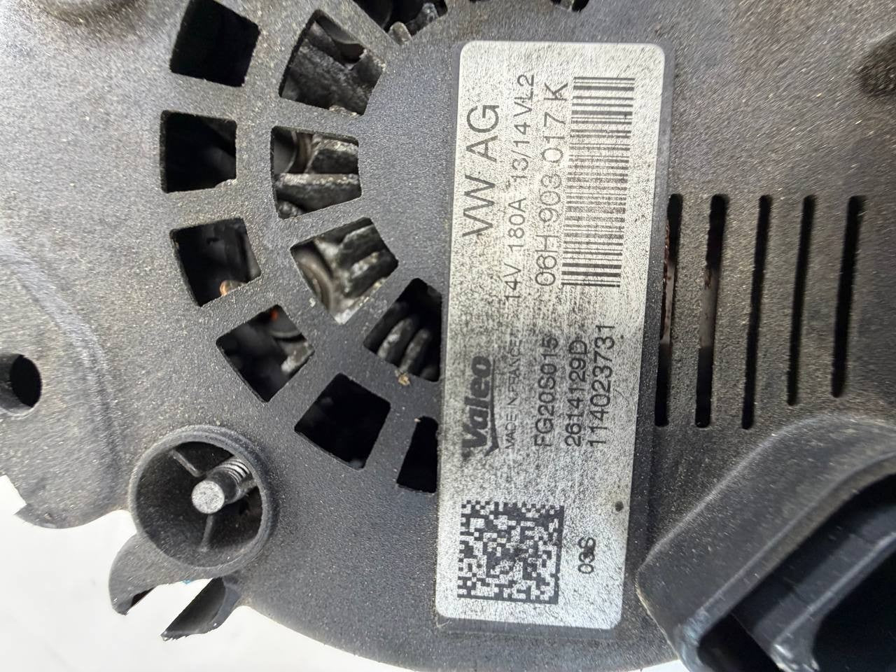 2016 Volkswagen Passat Alternator Generator 06H903017K OEM Used