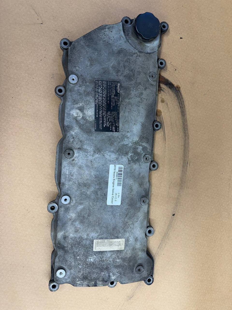2016 Isuzu Engine Valve Cover 8983080580 OEM