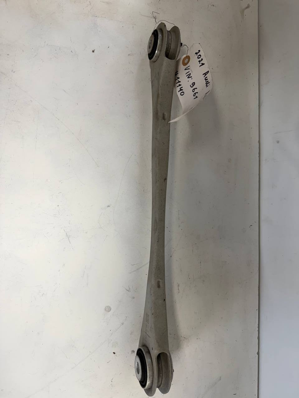2021 - 2023 Audi A6 Rear Right Control Arm 4M0501530Q OEM Used