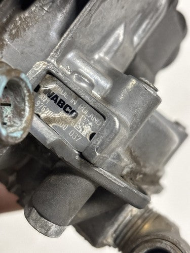 WABCO ABS Modulator Valve FREIGHTLINER CASCADIA OEM 4420010061