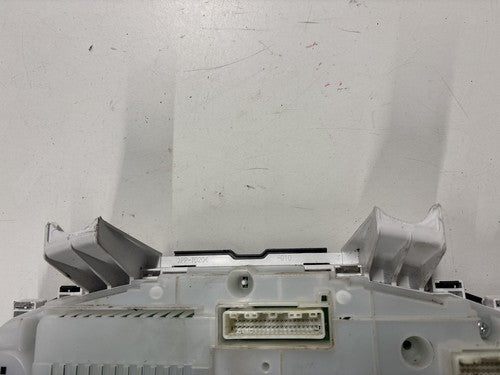 Speedometer Gauge Cluster HINO OEM 769167-0301. Broken Tabs