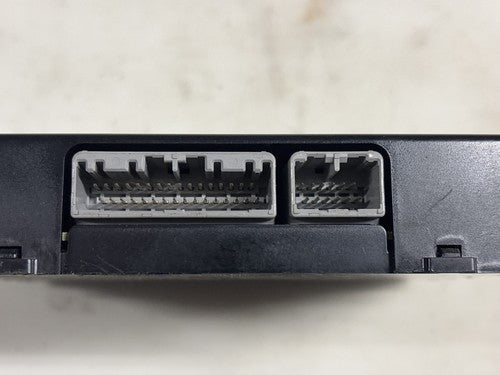 ISUZU NPR Brake Control Module ABS 3033-D011 OEM