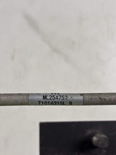 A/C Receiver Dryer w/ Hose Mitsubishi FUSO FE OEM ML254752