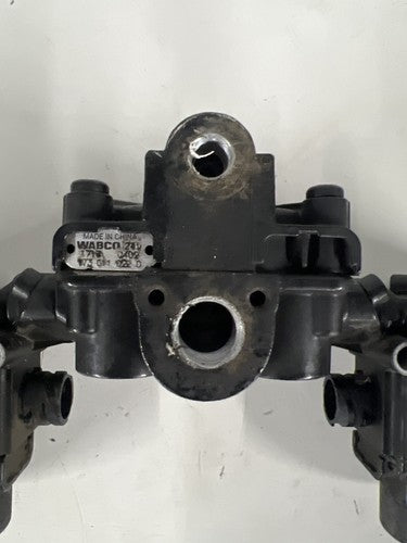 WABCO Rear Axle ABS Valve Package OEM 9730110220