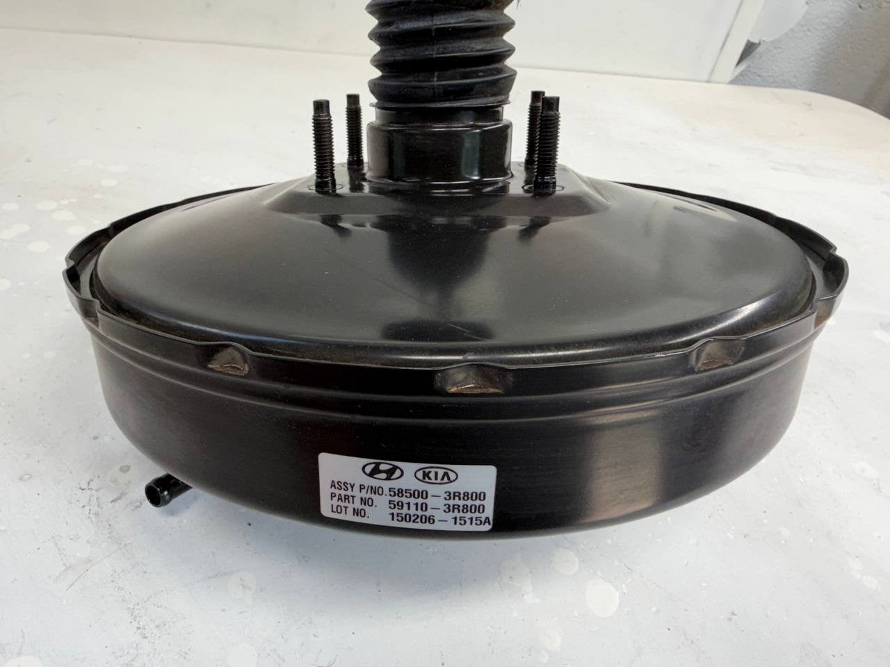 2015 Kia Cadenza Power Brake Booster 59110-3R800 OEM Used
