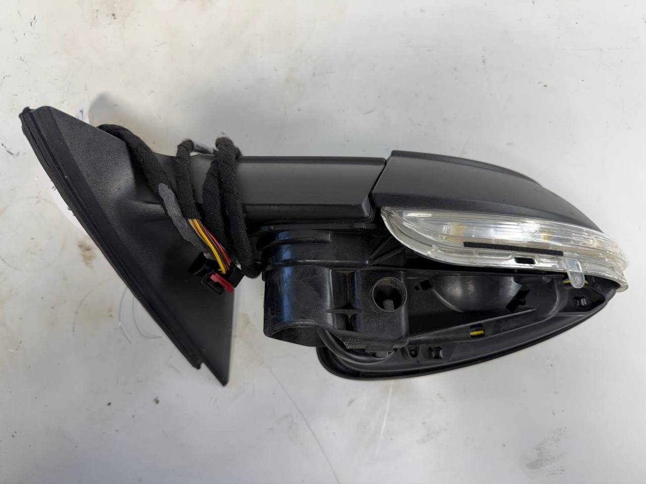 Volkswagen Passat 2016 Right Side Door Mirror RH Power Heated OEM Used