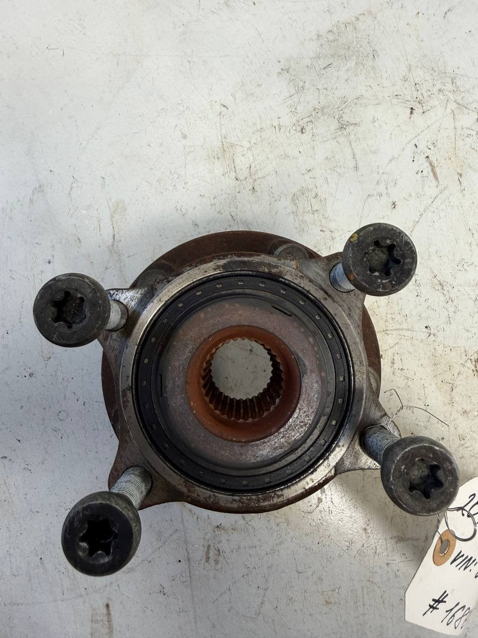 2017 Hyundai Sonata Front Left Wheel Hub Bearing Assembly OEM Used