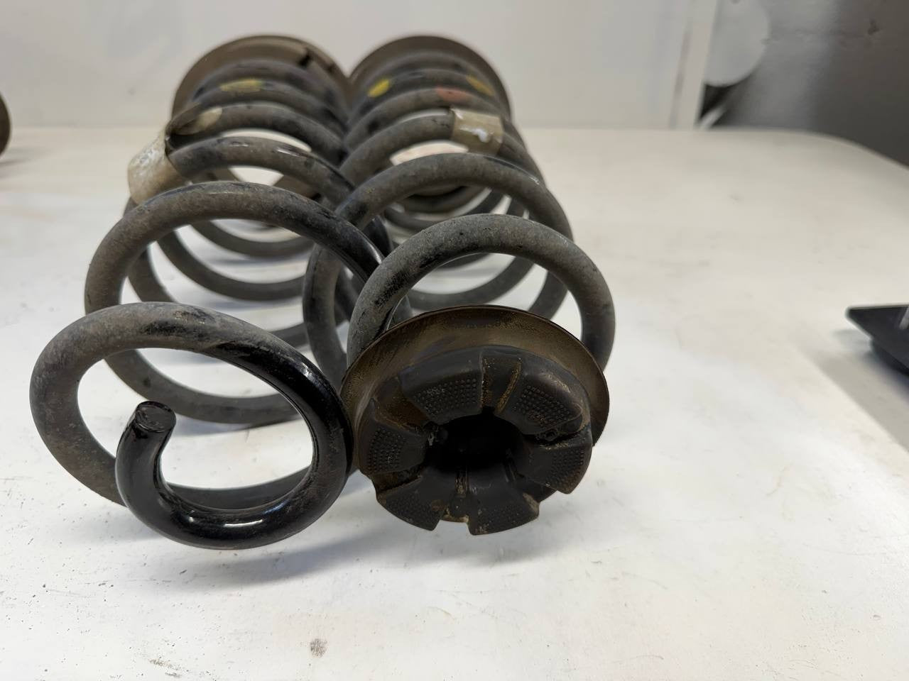 2019 - 2025 Nissan Altima Suspension Coil Springs Pair 550196CA0A OEM Used