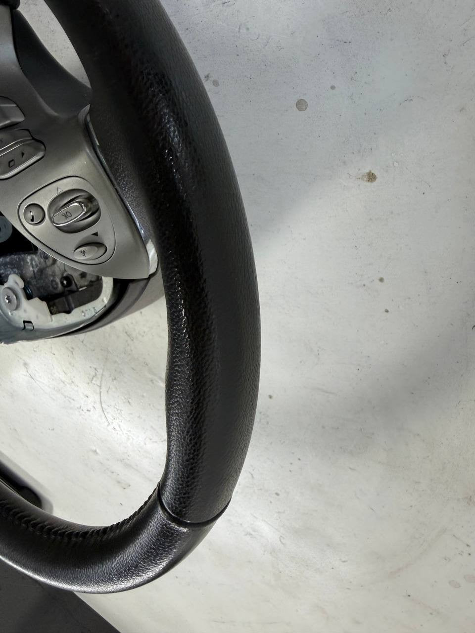 2017 Nissan Murano Steering Wheel Assembly OEM Used