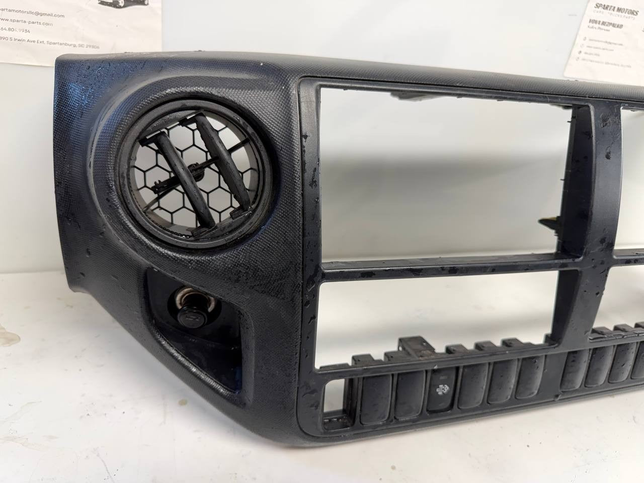 Hino 195 Center Console Dashboard Trim Assembly OEM Used