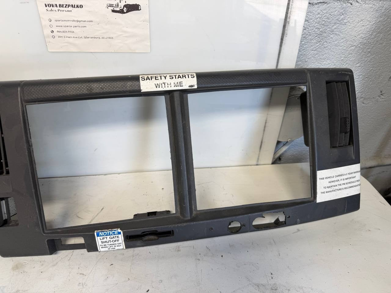 Isuzu NPR Dashboard Dash Panel Instrument Panel OEM Used