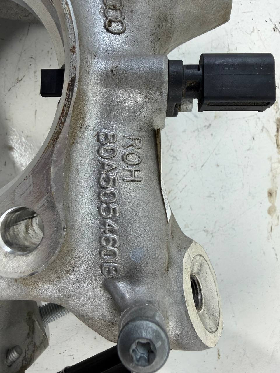 2021 - 2023 Audi A6 Rear Right Wheel Knuckle 80A505460B OEM Used