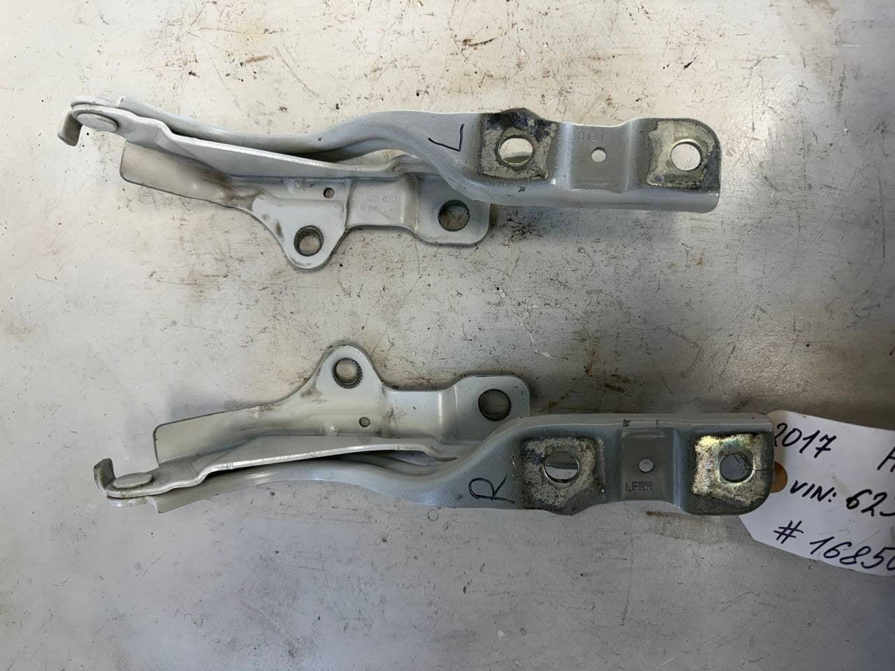 Hyundai Sonata 2017 Hood Hinge Set LH RH OEM Used