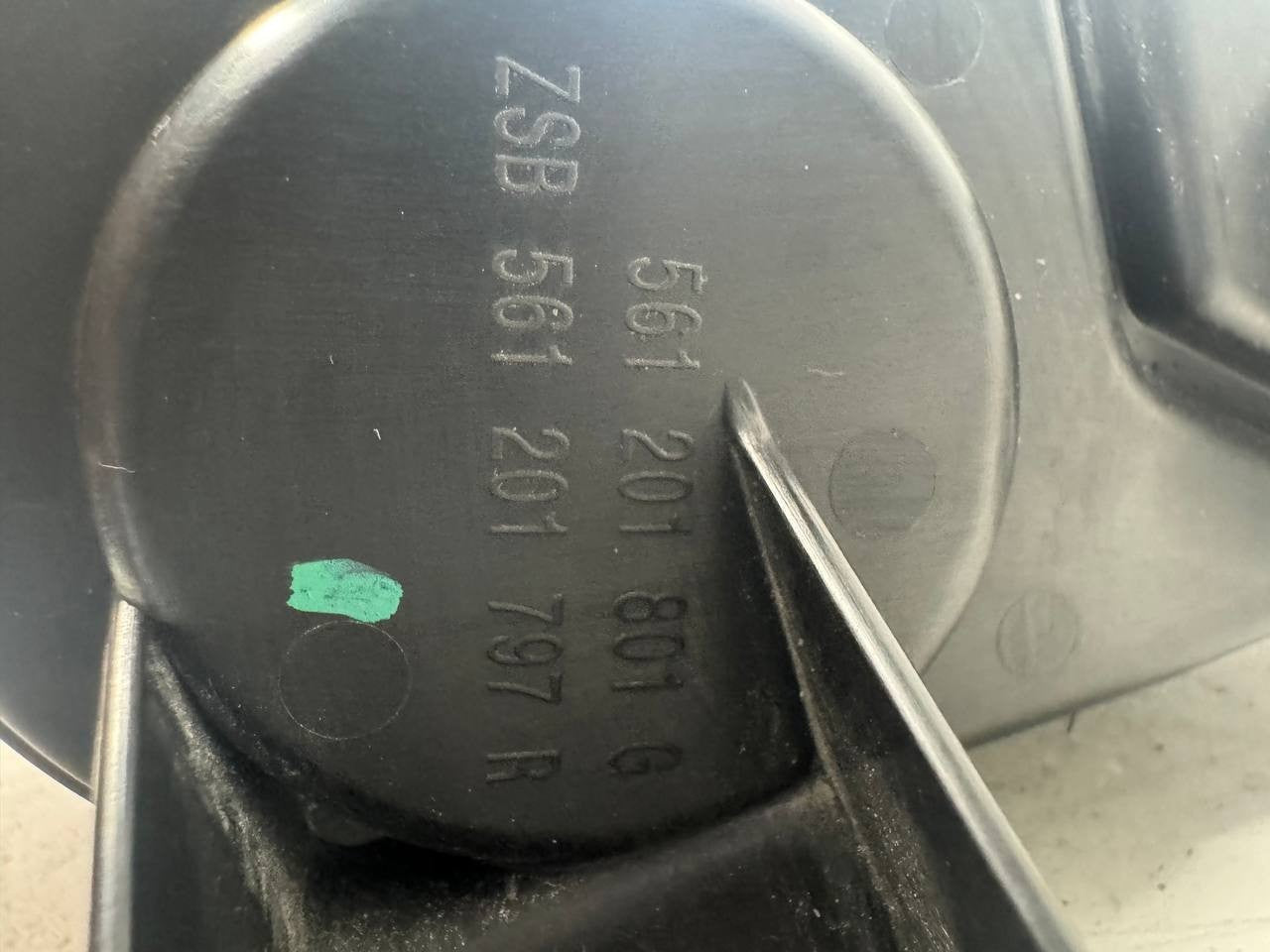2020 Volkswagen Passat EVAP Charcoal Canister Vapor Canister 561201801G OEM Used