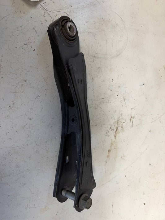 2017 Hyundai Sonata Rear Right Control Arm OEM Used