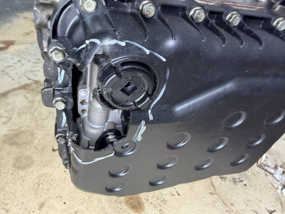2016 Kia Sedona Automatic Transmission Assembly OEM Used