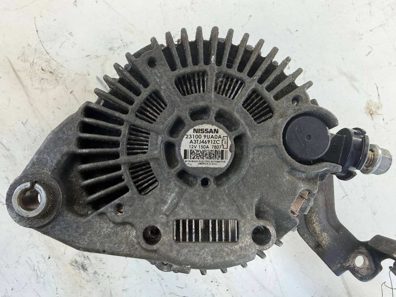 2017 Nissan Murano Alternator Generator 231009UAOA OEM Used