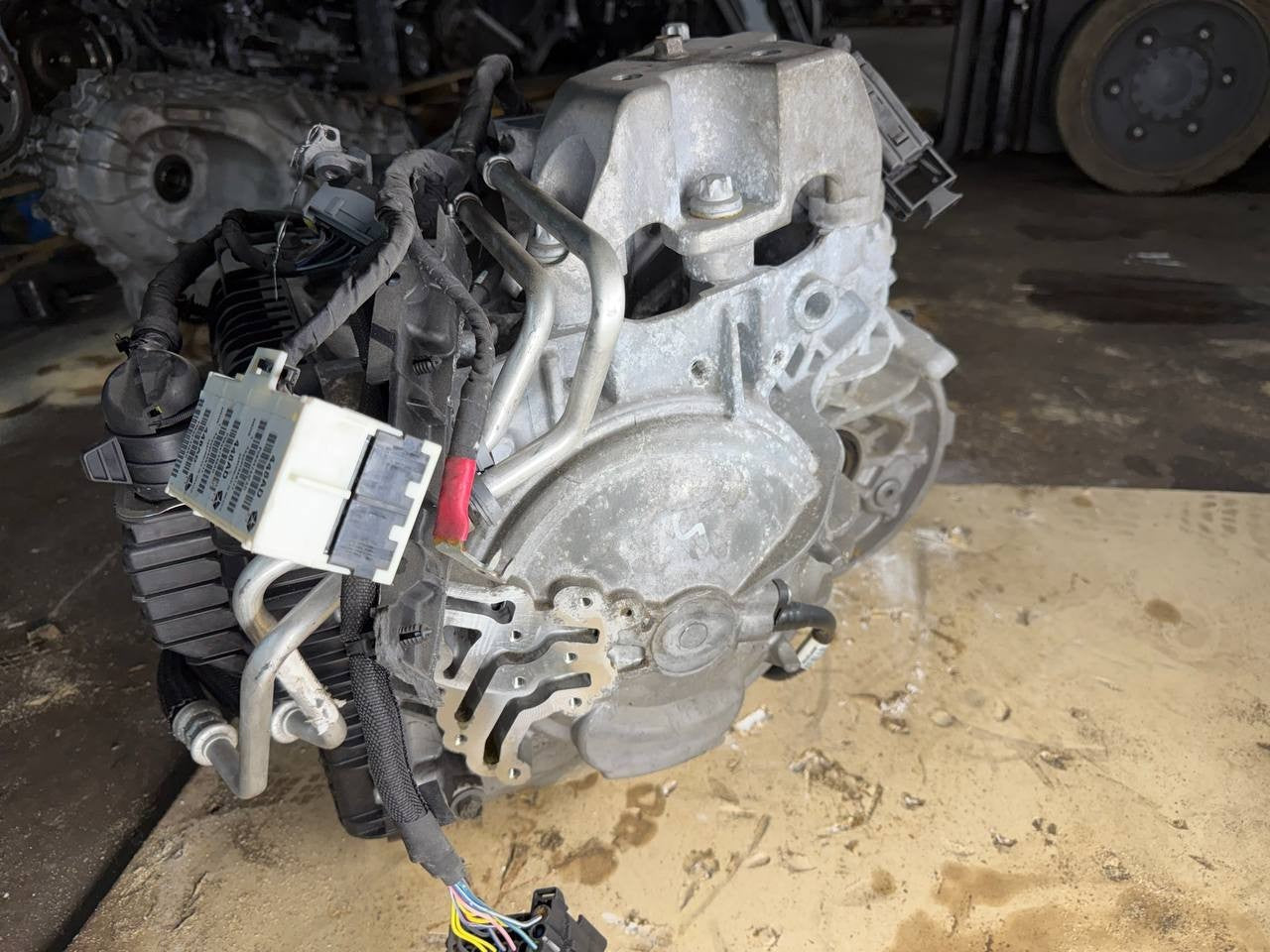 2017 Jeep Cherokee Automatic Transmission Assembly OEM Used
