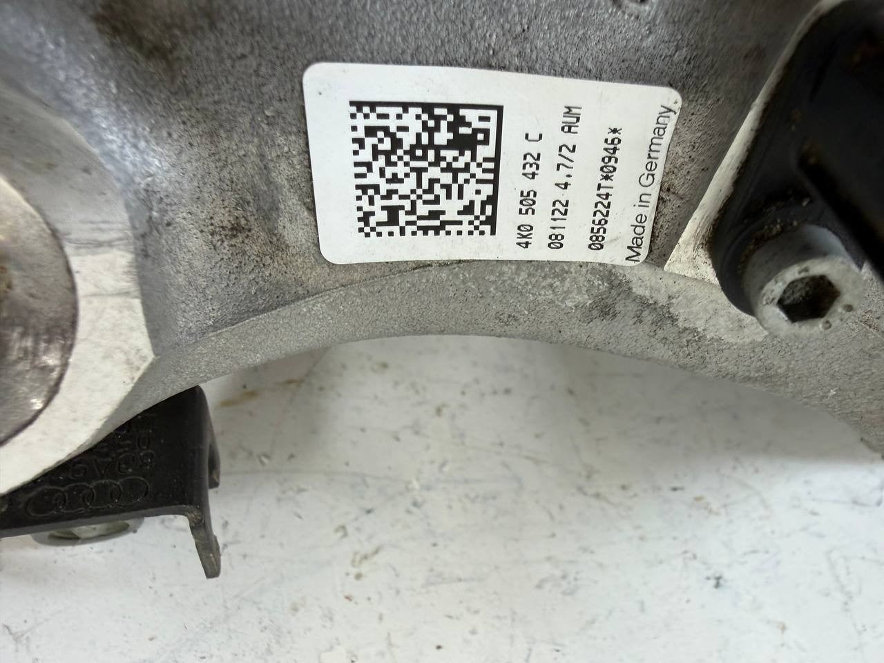 2021 - 2023 Audi A6 Rear Right Wheel Knuckle 80A505460B OEM Used