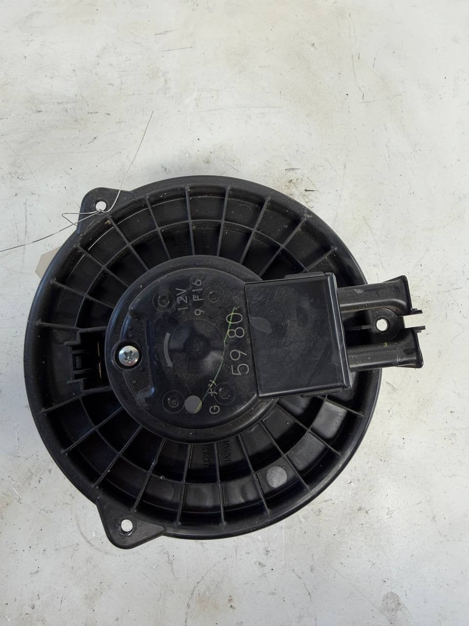 Isuzu NPR 2022 HVAC Blower Motor Cabin Fan OEM Used