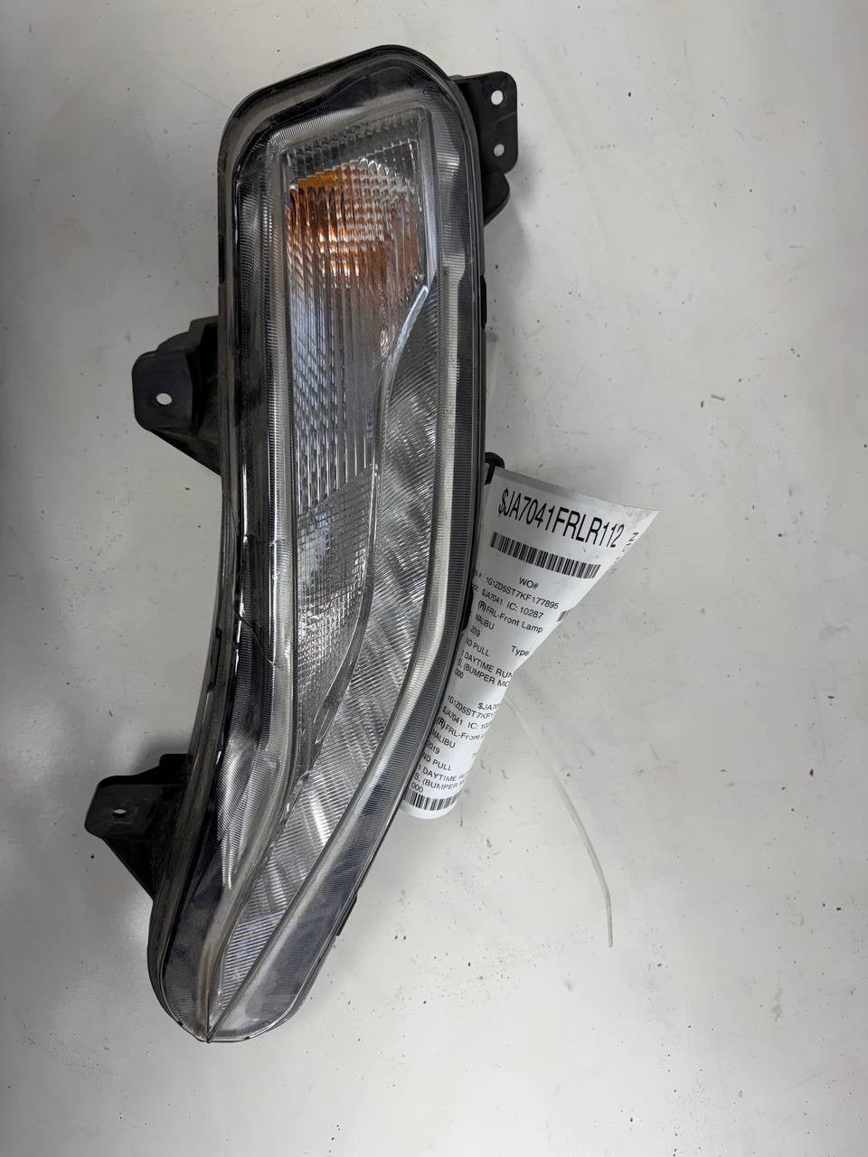 2019 Chevy Malibu OEM Passenger Right Bumper Light ID 84843550 Fits 2019-2024