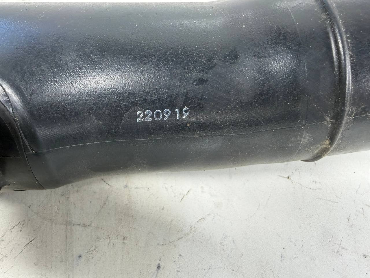 2022 Isuzu NPR Turbo Intercooler Charge Pipe Hose 220919 OEM Used