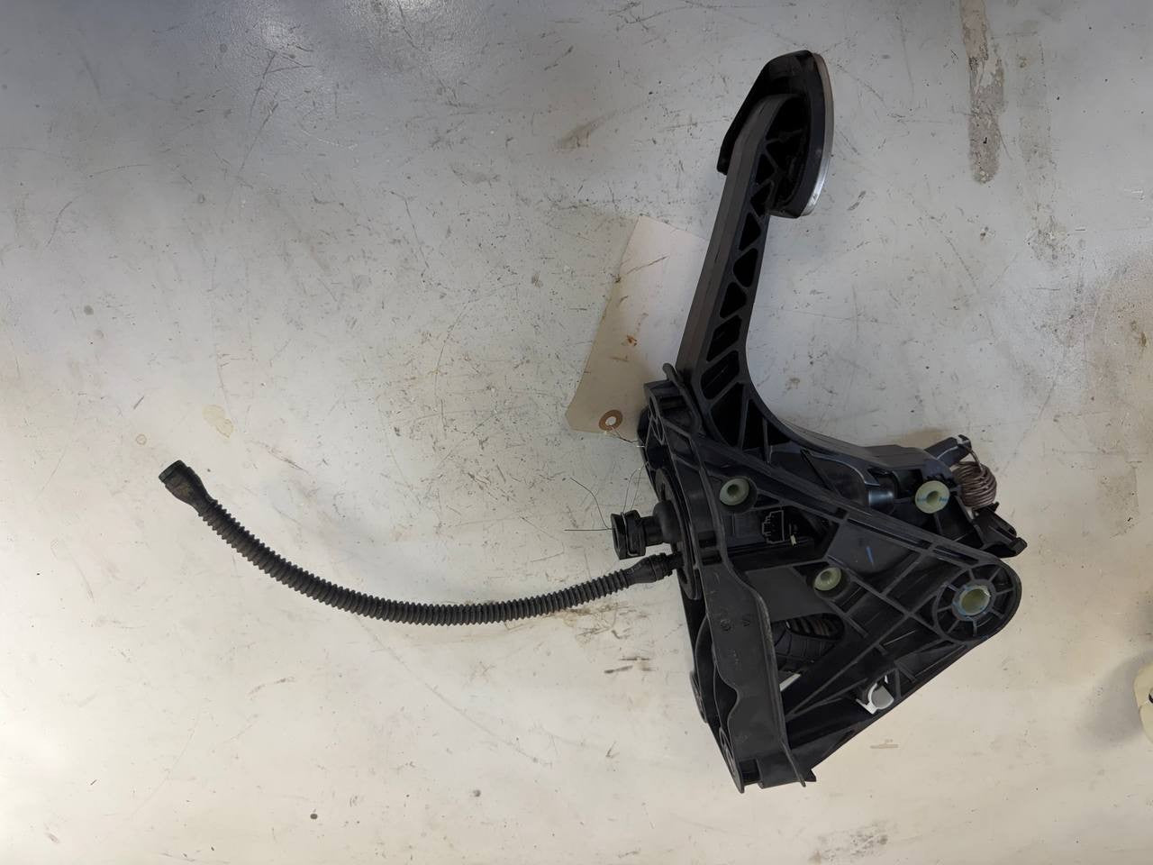 2020 Volkswagen Golf Alltrack Brake Pedal Assembly OEM Used