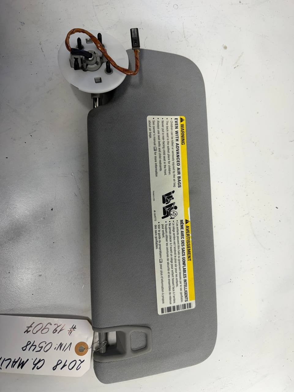 2018 Chevrolet Malibu Driver Left Sun Visor LH OEM Used