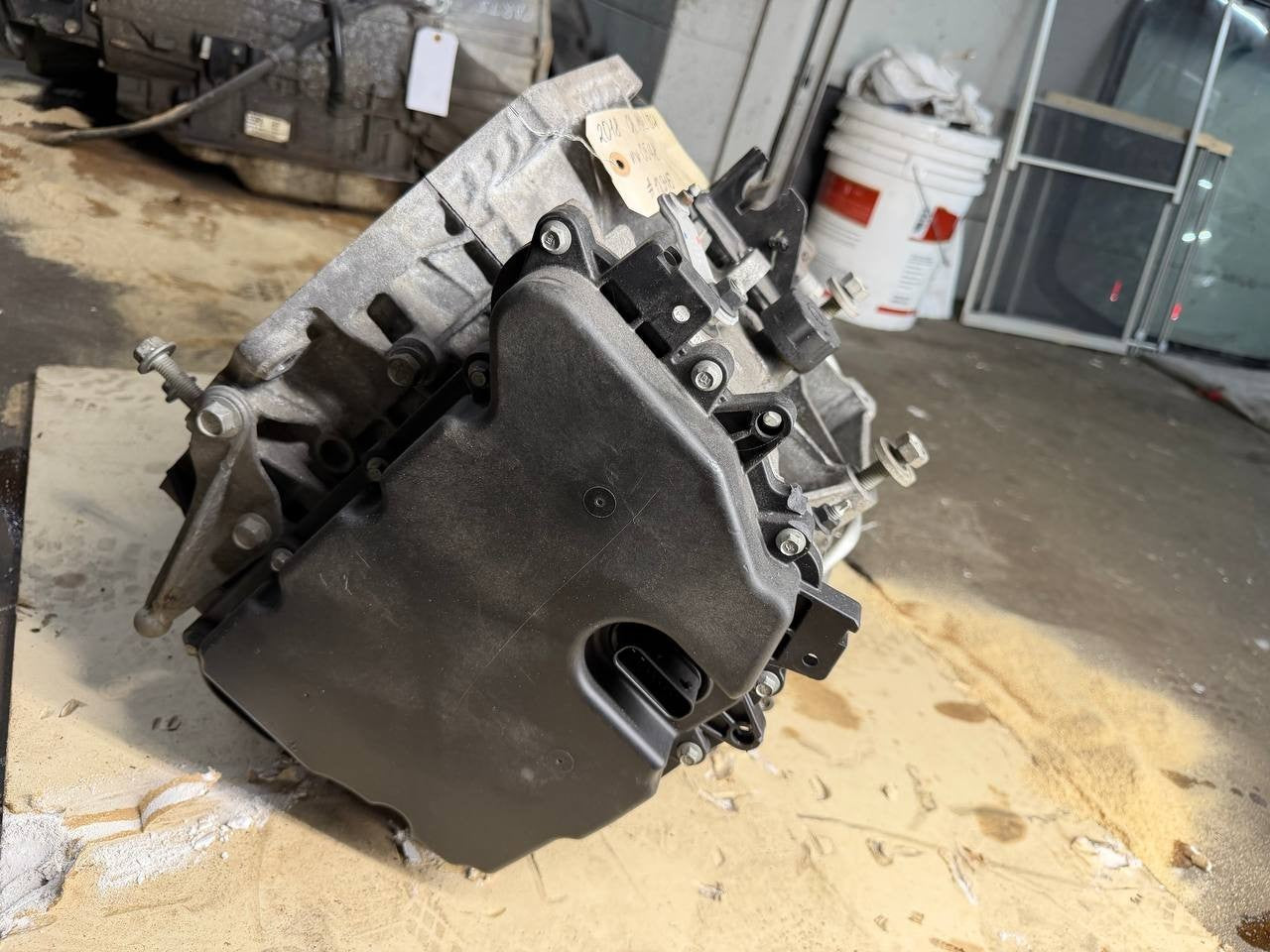 2018 Chevrolet Malibu Automatic Transmission Assembly OEM Used