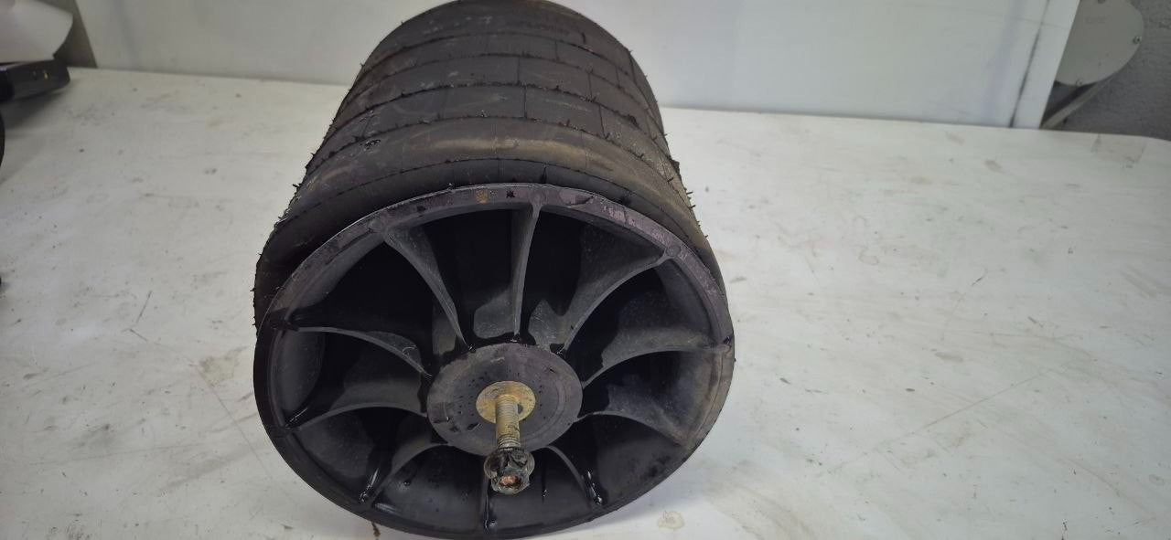 2514460C1 Genuine International Heavy Duty Air Spring OEM-Used