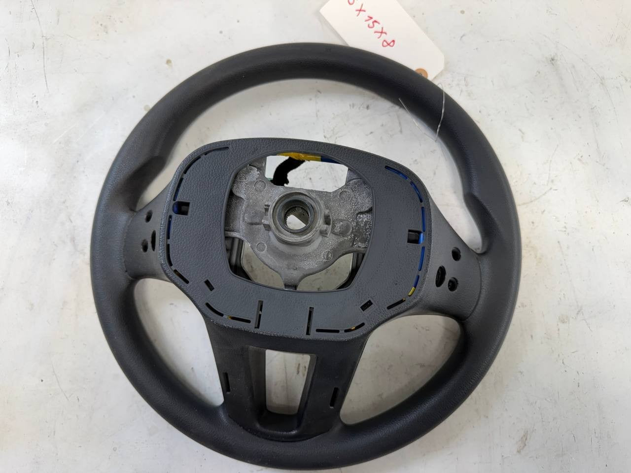 2011 - 2018 Kia Sportage Steering Wheel Assembly 561133W100 OEM Used