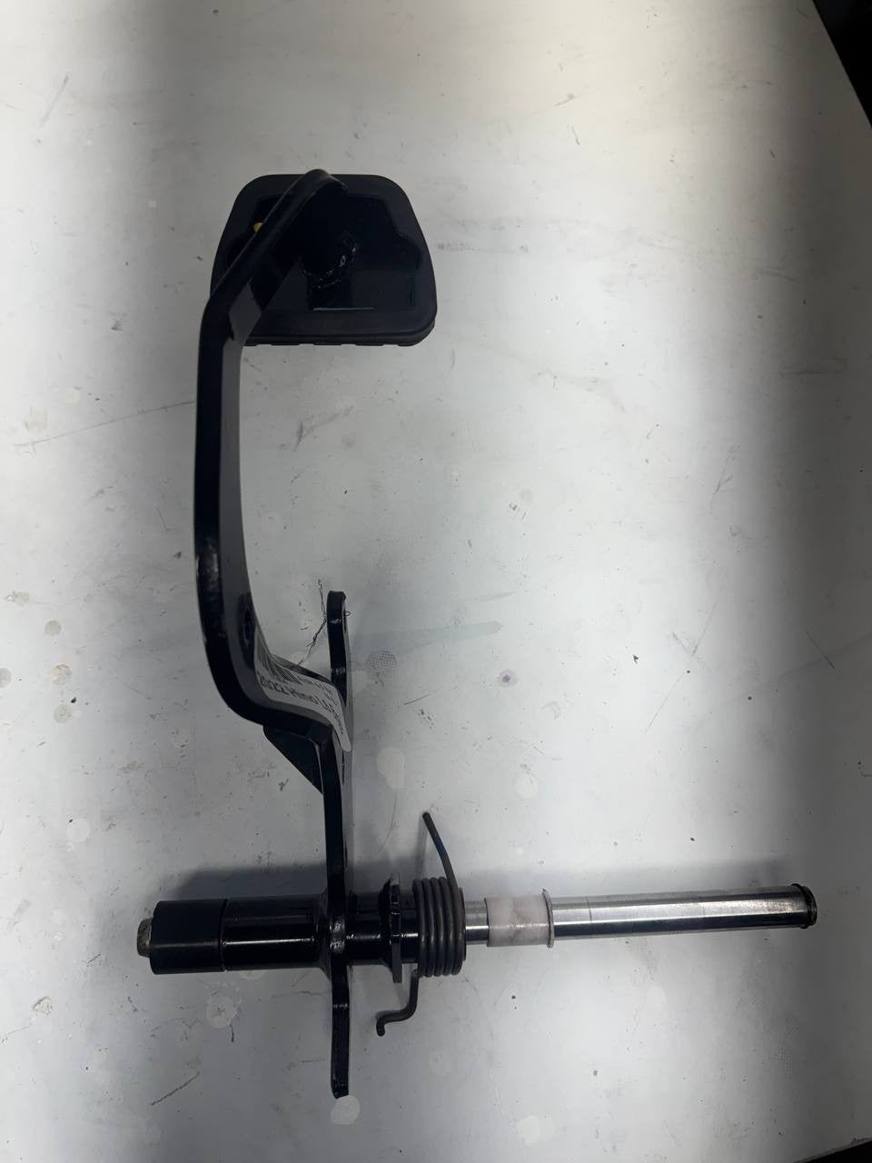 2022 Hino L6 Brake Pedal Assembly OEM Used