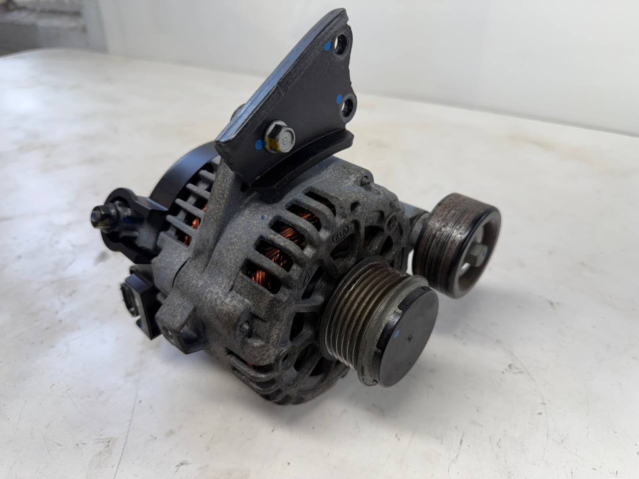 Kia Forte 2023 Alternator Generator 39100-3CYN2 OEM Used