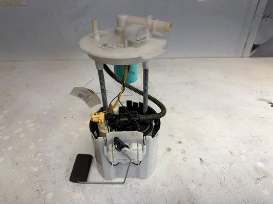 2018 Chevrolet Malibu Fuel Pump A2C19742300 OEM