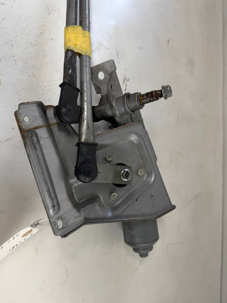 2022 Hino L6 Windshield Wiper Linkage 85070-E0360 OEM Used